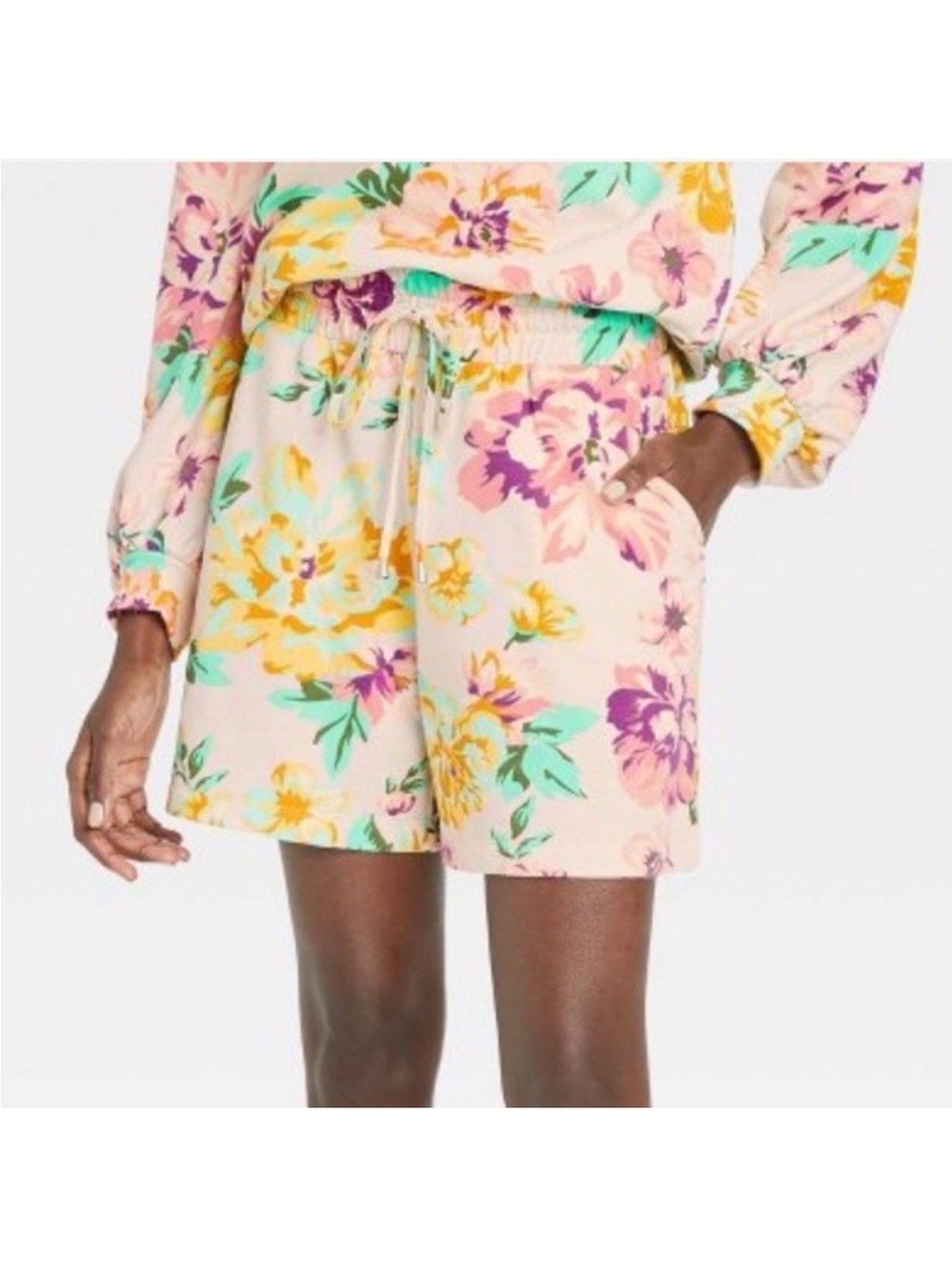 NEW Set! Who What Wear Garden Floral Sweatshirt L Elastic Waist Shorts M Lounge - Picture 10 of 15